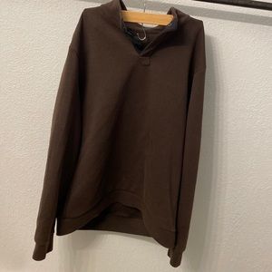 Mens XL Underarmour Brown Longsleeve with black accents